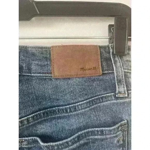 Madewell Cali Demi Boot Jeans Medium Wash Size 24 inseam 26" rise 10" - Picture 5 of 5